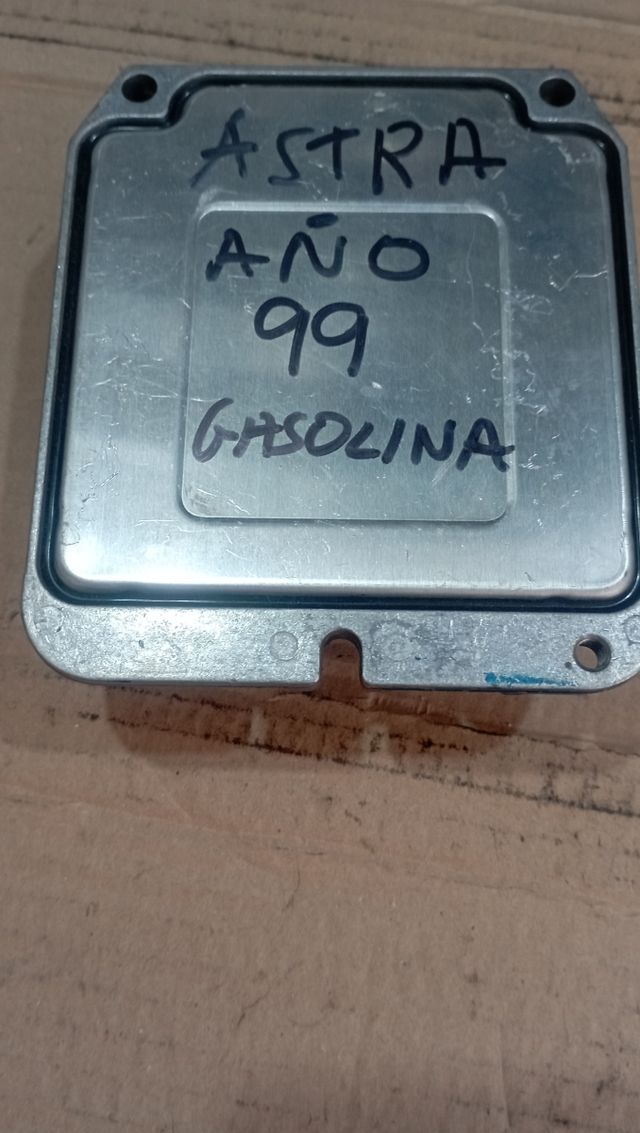 Centralita motor Opel astra