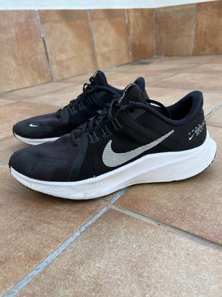 ZAPATILLAS NIKE RUNNING QUEST NEGRAS