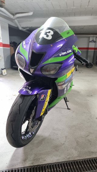 Kawassaki zx6r limitada a2