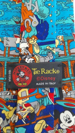 Cravatta uomo in seta colorata