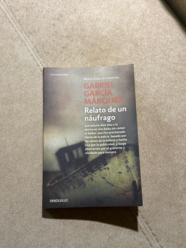 Relato de un náufrago libro