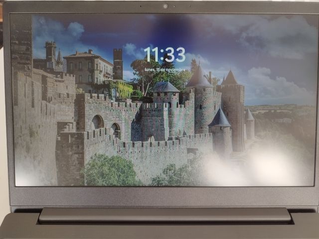 Portátil Lenovo V15 IGL