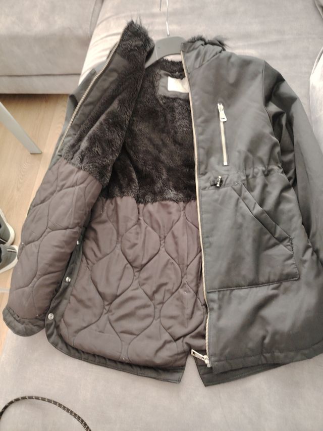 Abrigo niña talla 9 Zara