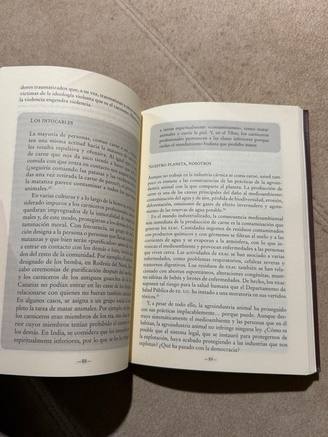 POR QUÉ AMAMOS A LOS PERROS, NOS COMEMOS A LOS CER