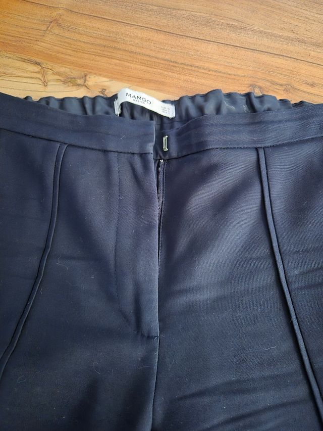 Pantalon azul Marino, talla 36, Mango