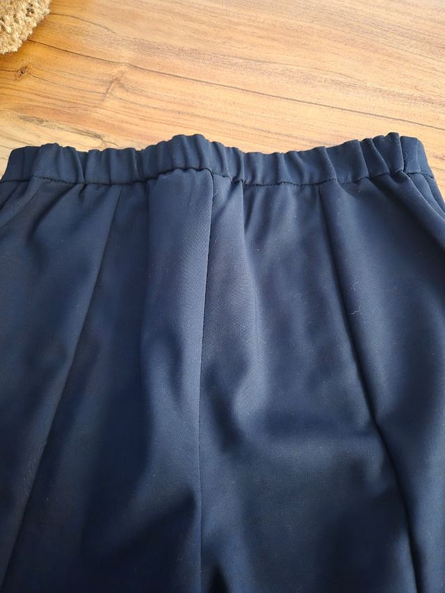 Pantalon azul Marino, talla 36, Mango