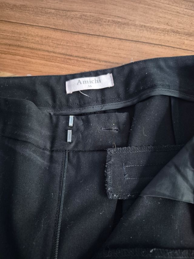 Pantalon negro,  talla 36, Amichi