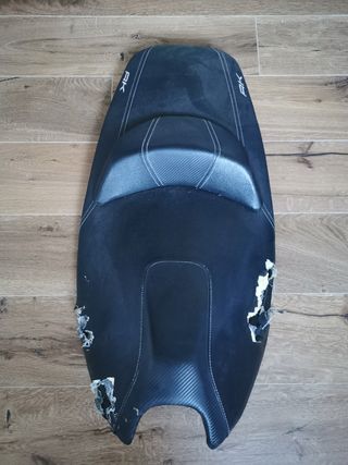 Asiento kymco para restaurar