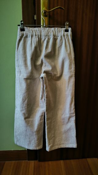 Pantalón de pana..