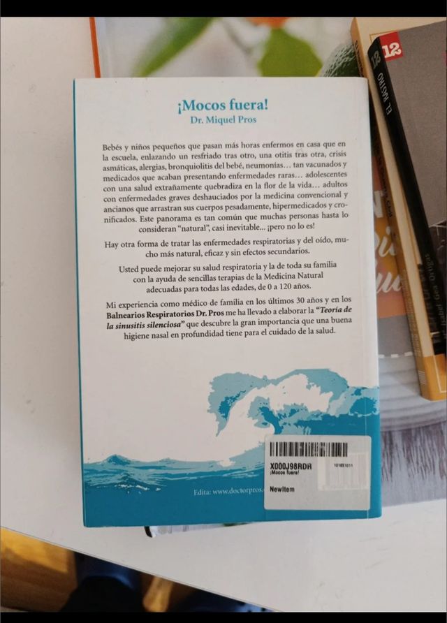 Libro MOCOS FUERA