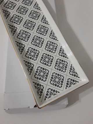 Vassoio in porcellana rettangolare bianco nero oro