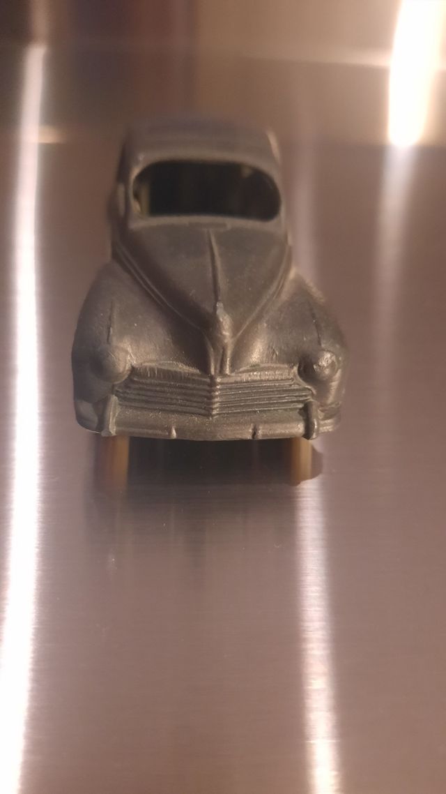 Auto anni 50/60 Dinky Toys made in Franc