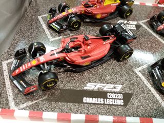MODELLINI AUTO FERRARI FI SET RECING SCALA 1:43