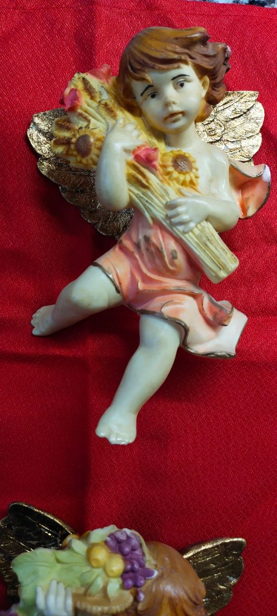 Angelitos pintados con pan de Oro 19 euros los 6