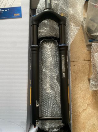 Ohlins rxc34 m1 carbon remote 100mm