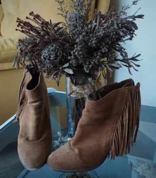 Botines marrones talla 40