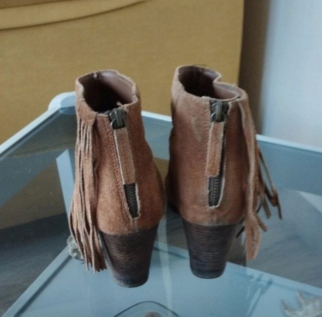 Botines marrones talla 40