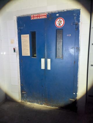 Montacargas industrial Thysen 900 kg