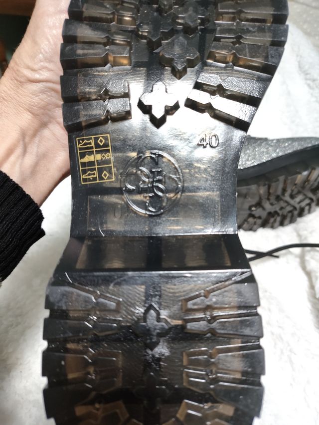 Botas Guess
