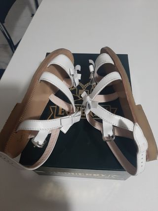 Sandaletti di vitello bianco