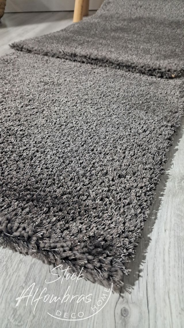 2 tappeti 60x110 capelli grigi