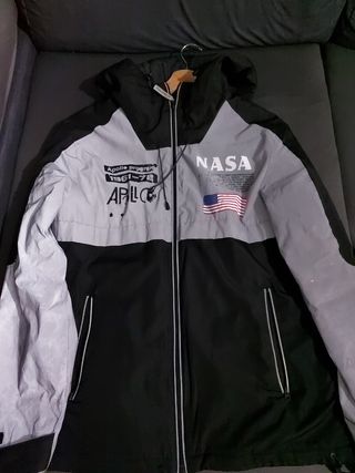 cazadora Nasa pull&bear