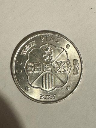 Moneda de 100 pesetas de plata año 1966