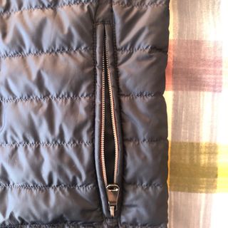 Cazadora Geox reversible azul y lado rojo. Chaquet