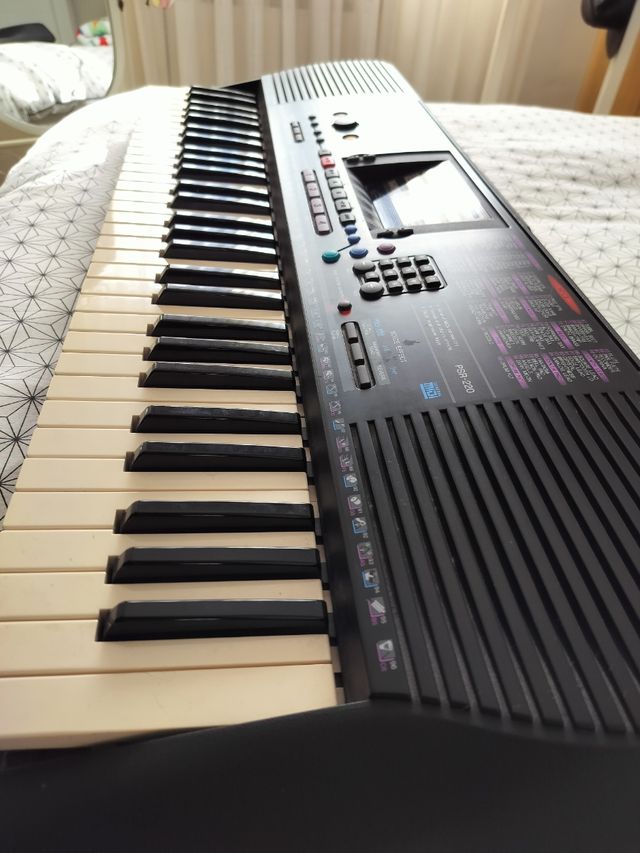 Piano eléctrico