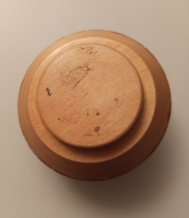 Scatolina in legno  ametro cm 22