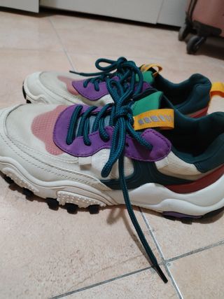 Zapatillas zara
