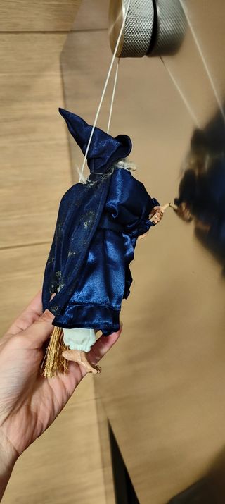 Statuina decorativa a forma di Befana