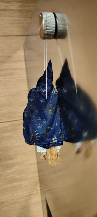 Statuina decorativa a forma di Befana