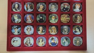 48 placas cava - Mujeres en el Arte