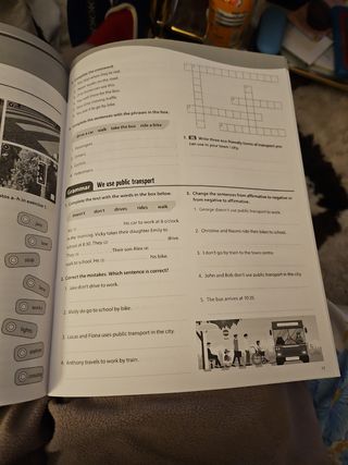 Grado Básico English 3º Workbook - Libro de texto en formato físico de English 3º ESO Workbook