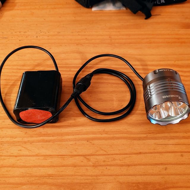 Luz de ciclismo de 4800 lumens