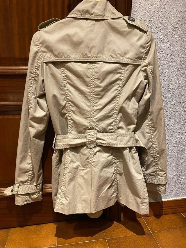 Parca Stradivarius algodon beige