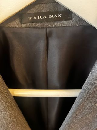 Traje de Zara hombre