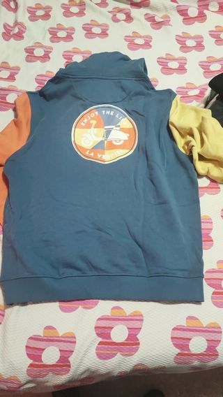 Sudadera La Vespita a estrenar 2XL-3xl