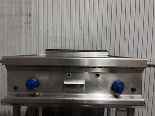 Plancha Fry Top de gas natural marca Repagas