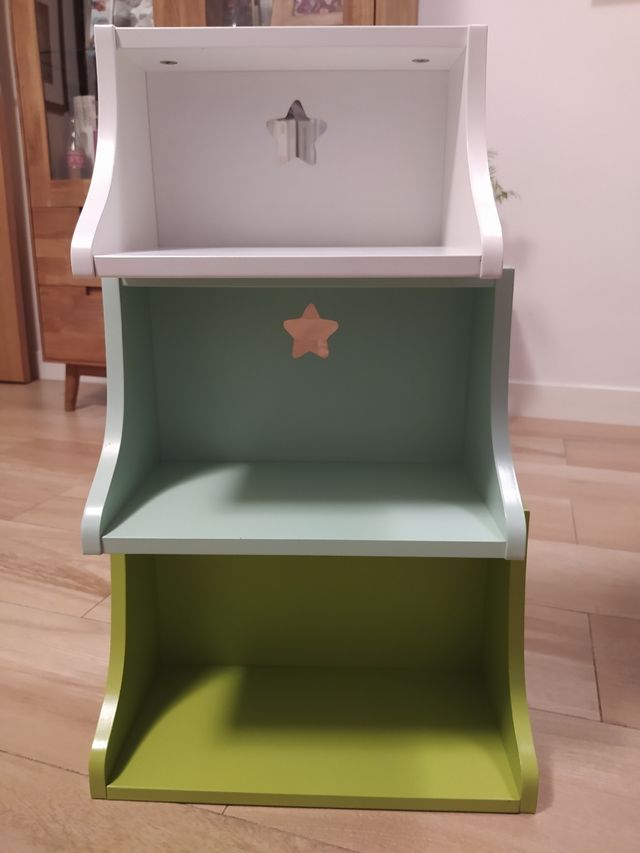 Juego estanterias infantil