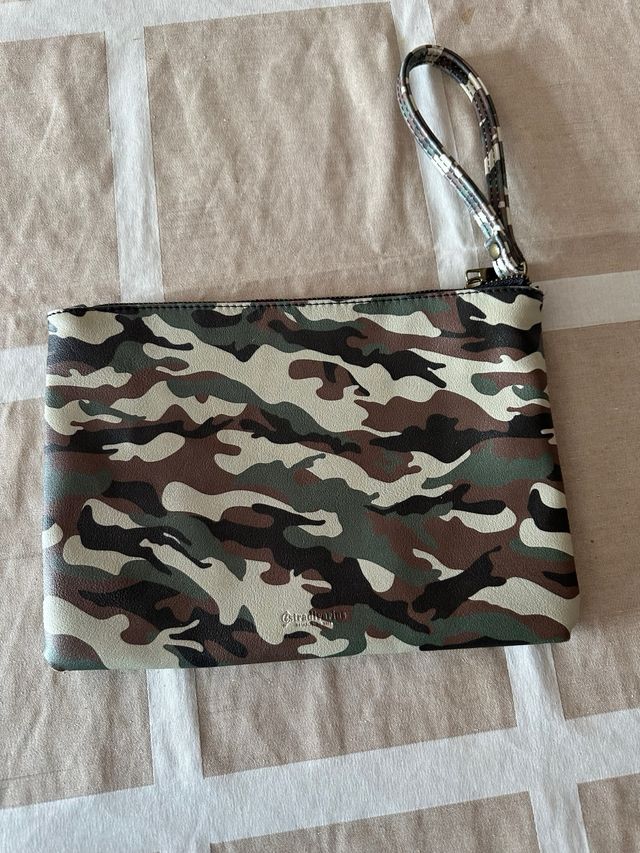 Bolso de mano Stradivarius 