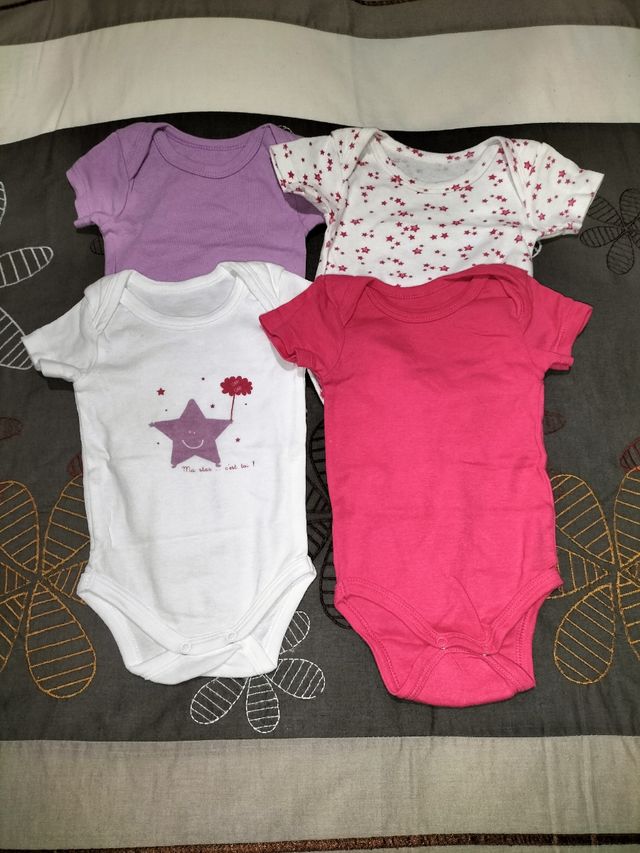 4 Bodys niña Talla 1-3 meses
