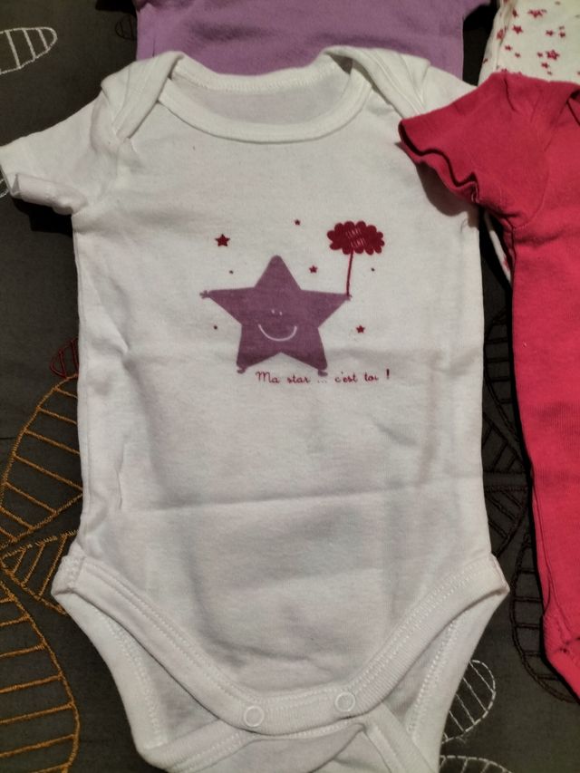 4 Bodys niña Talla 1-3 meses