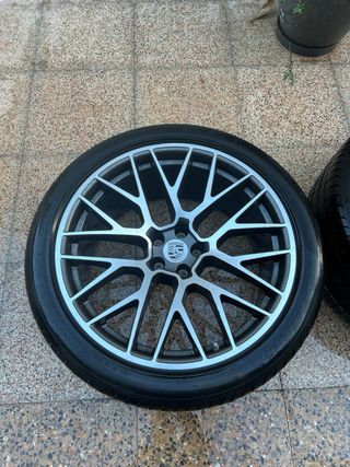 Llantas Porsche Macan Turbo 21” Originales