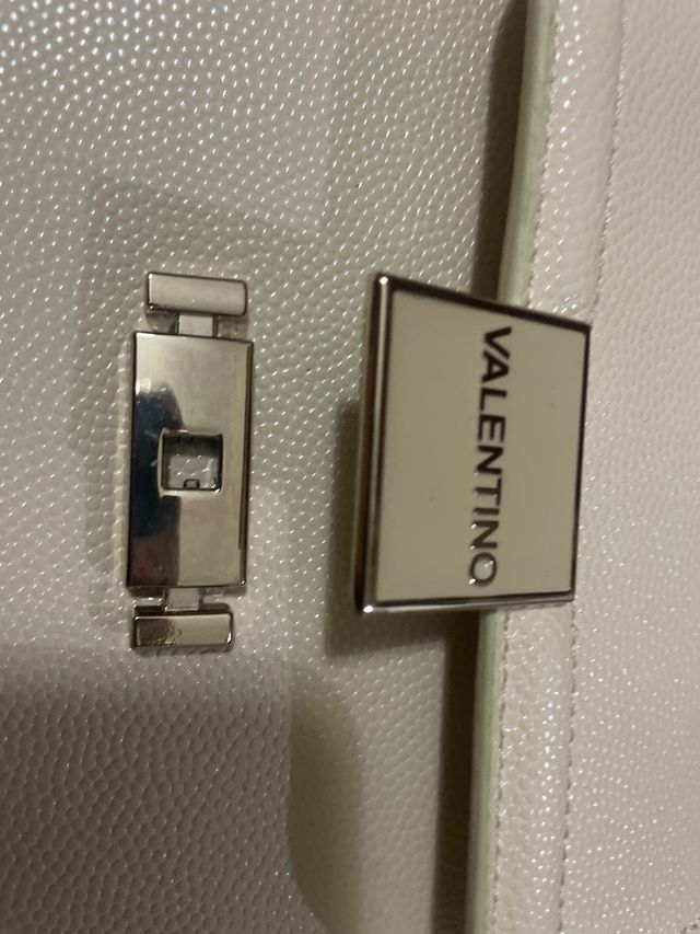 Se vende bolso color beige