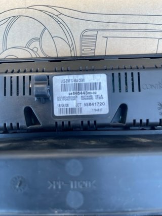 Cuadro del salpicadero citroen C4