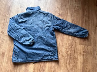 Chaqueta levis nueva con etiqueta