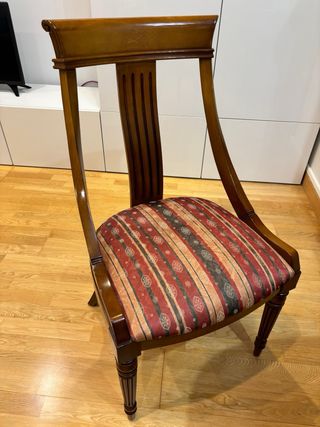 Mesa de comedor de madera extensible + 4 sillas