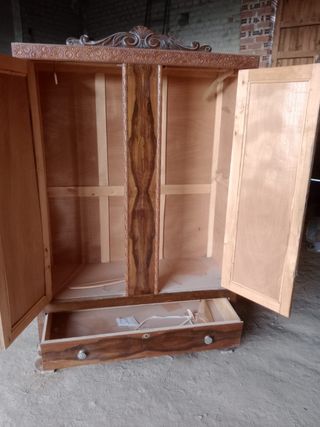 Armario antiguo